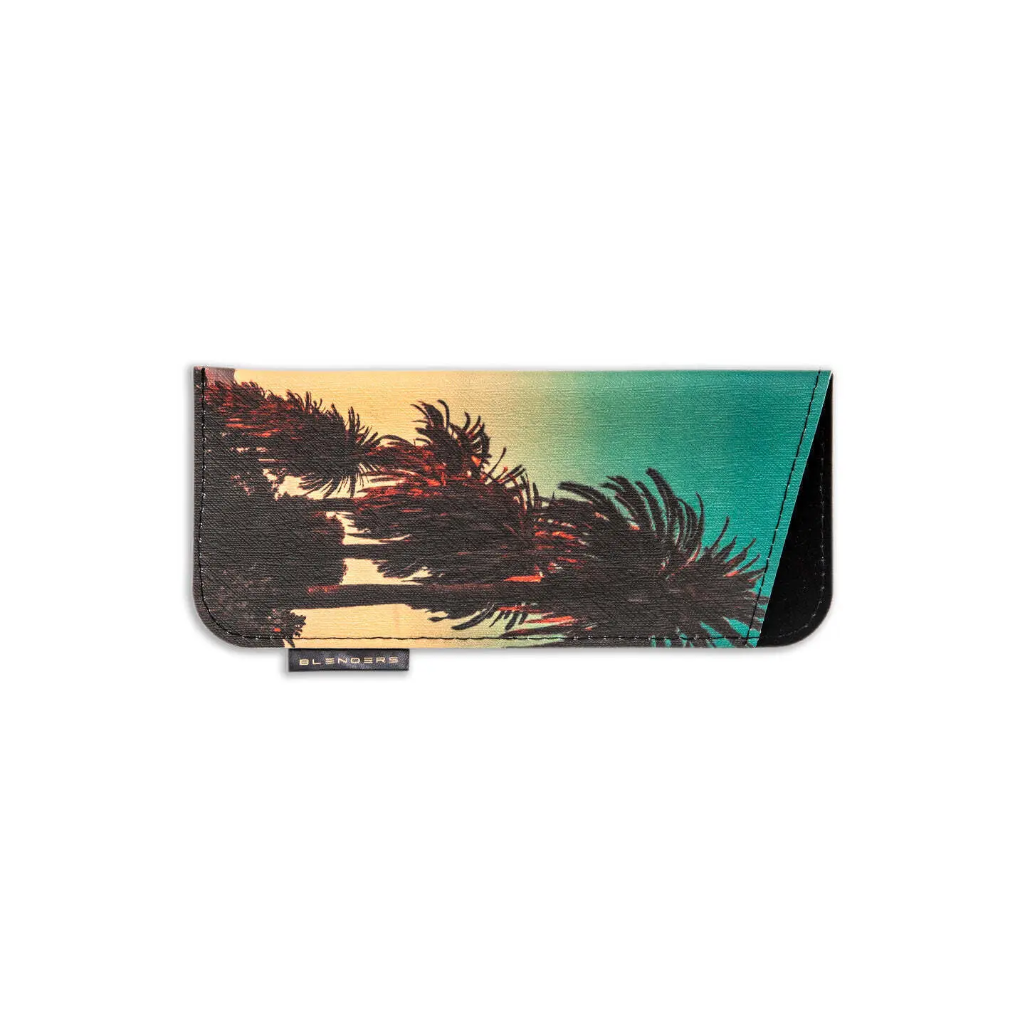 BLENDERS_2023_Accessories_Sleeve_SunsetSleeve_Studio_PM-00001_1440X720_121c6546-47c0-4b5e-98f0-c1fe92ef52b8